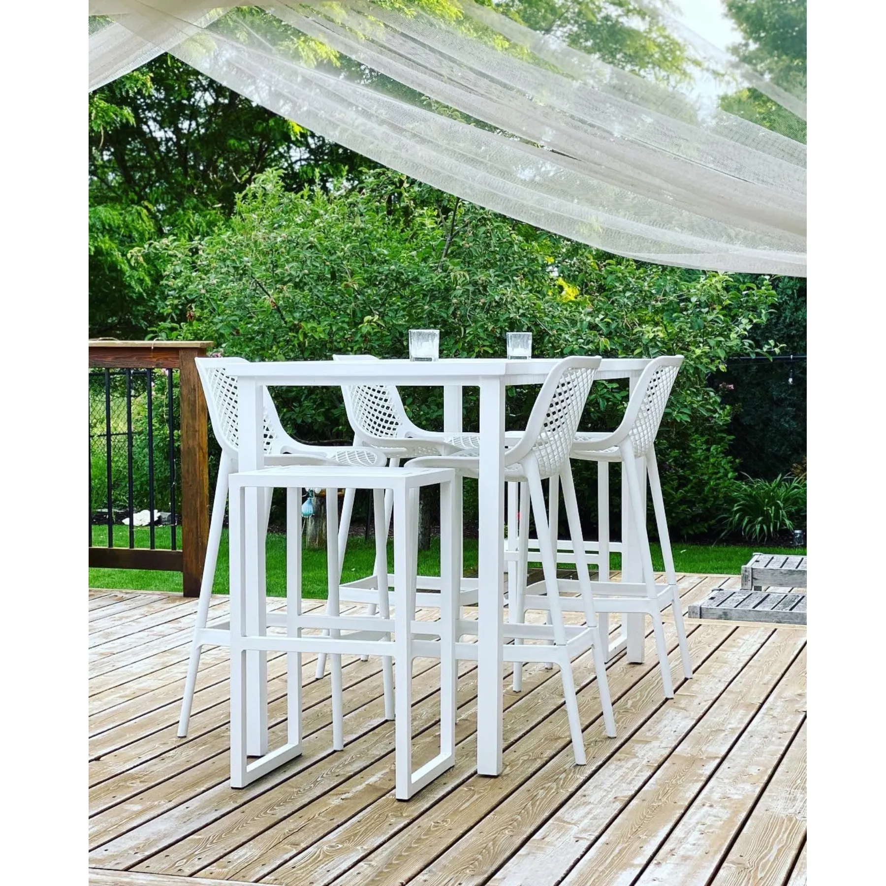 Air White Bar/Counter Stool Set of 4