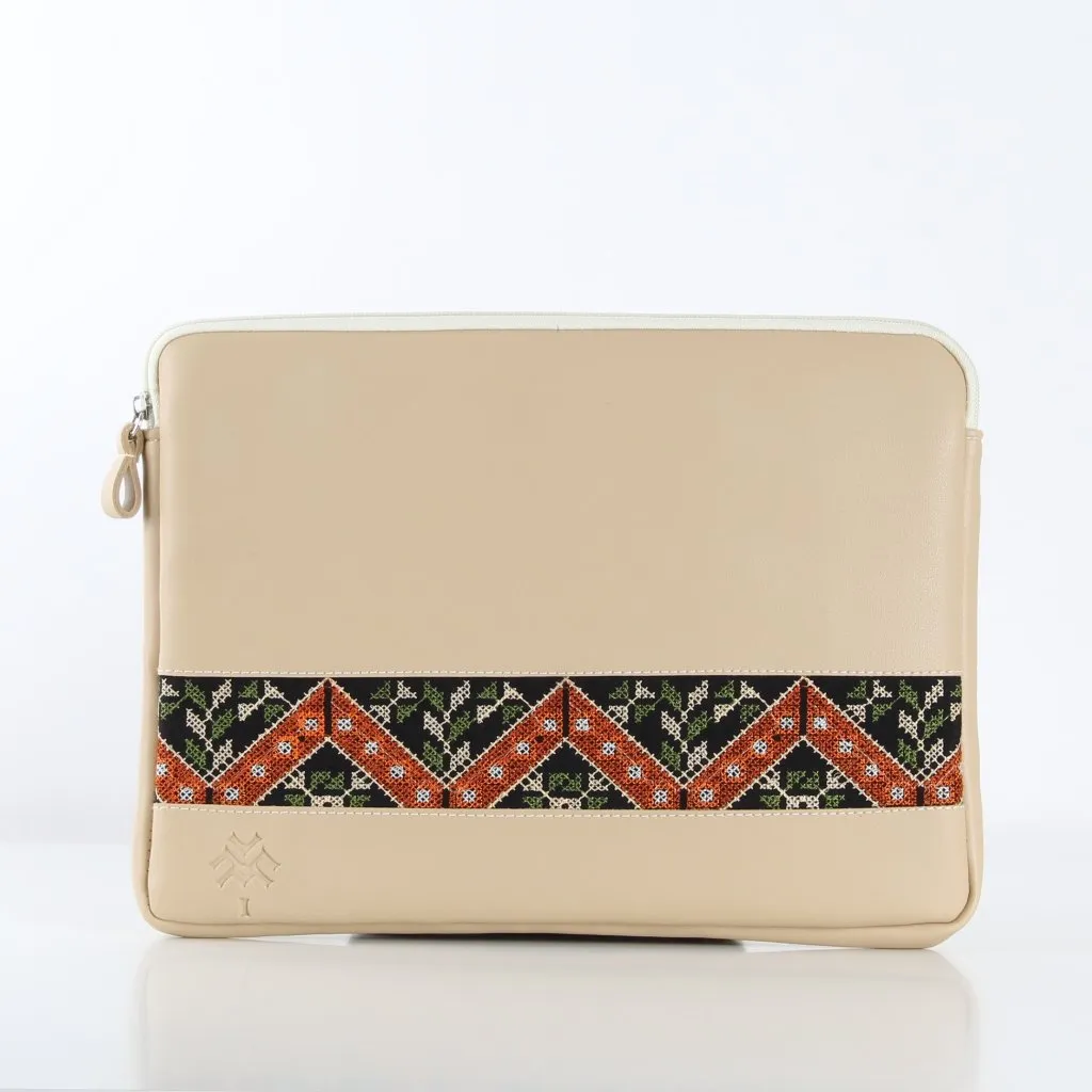 Beige Etamine Laptop Sleeve