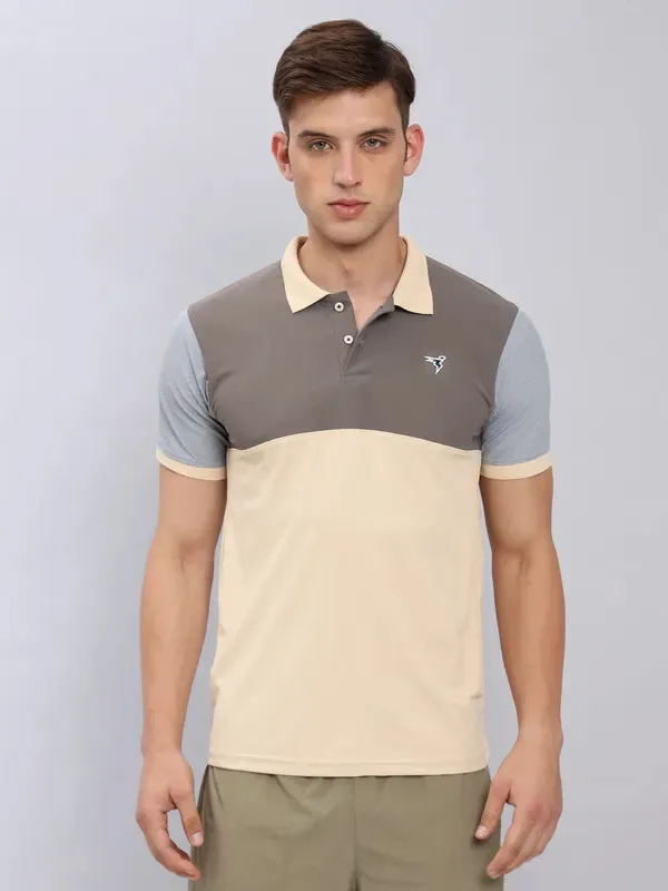 Men Colorblock Slim Fit Polo T-shirt with MATPIQ